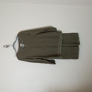 NWT Natural Impressions Olive Green Lyocell Two Piece Shirt and Pants Set Medium